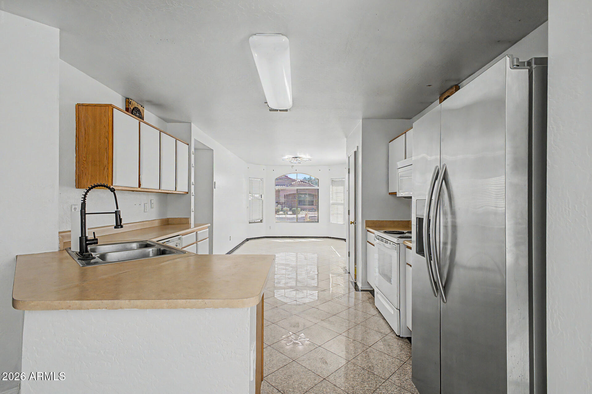 3222 West Apollo Road Phoenix, AZ 85041 - Photo 7 of 29 08 - Apollo