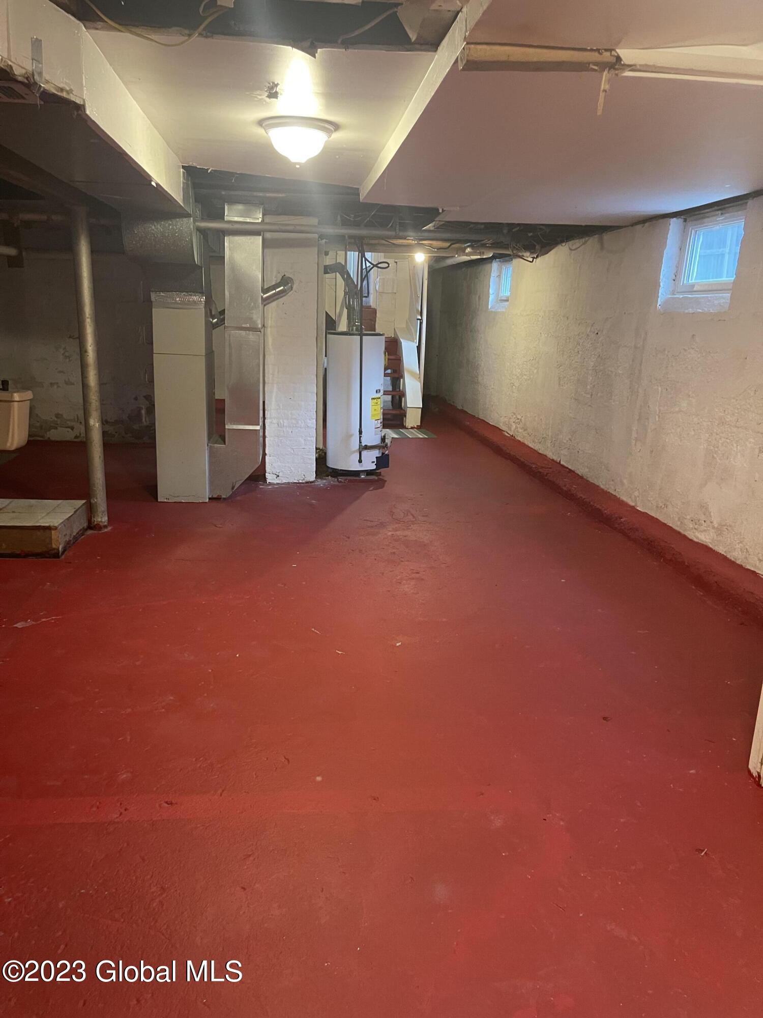 2410 Avenue A Schenectady, NY 12308 - Photo 9 of 18 IMG_3902