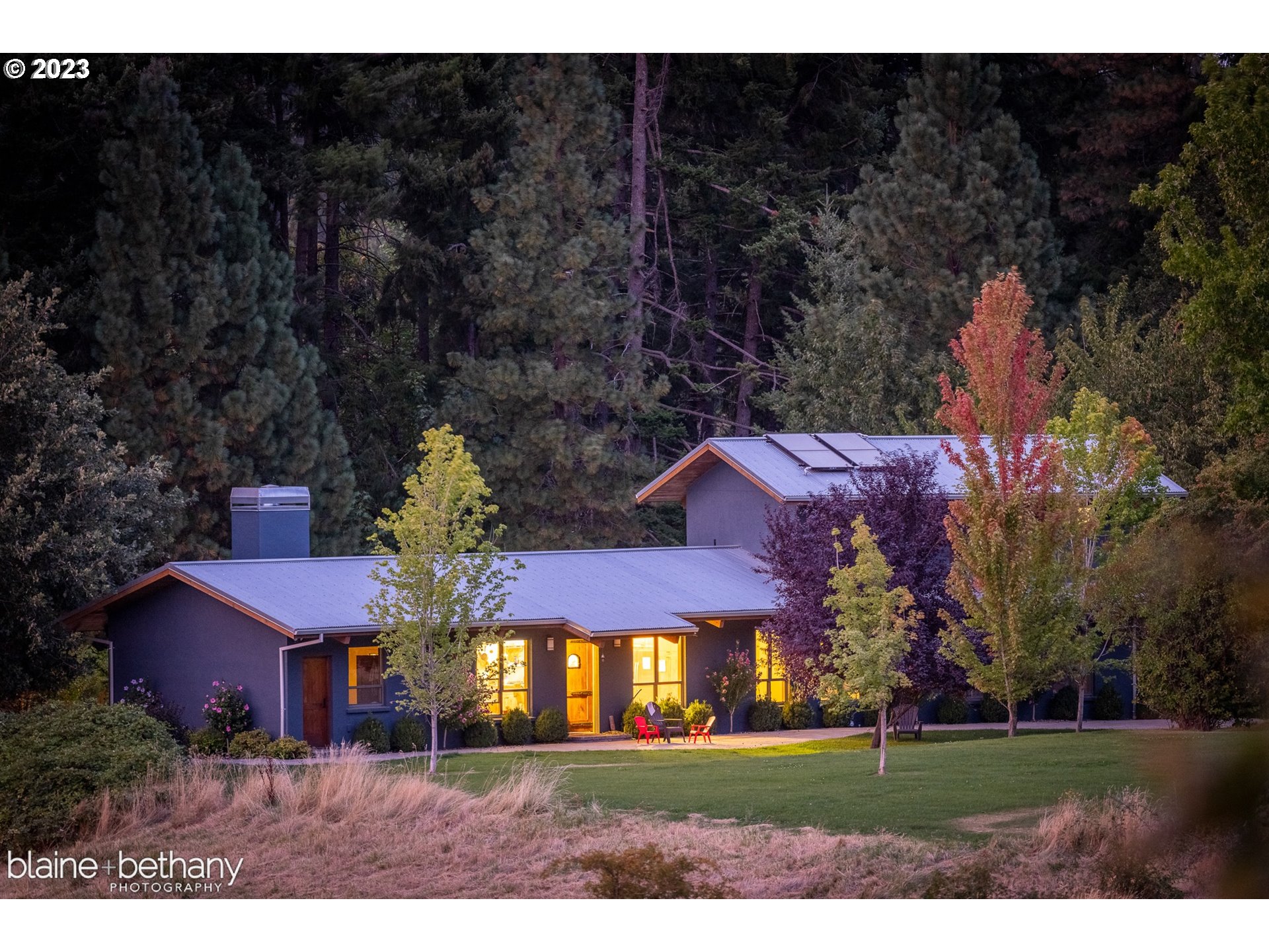 4460 Riverside Drive Hood River, OR 97031 - Photo 1 of 35 Gallery Image 1