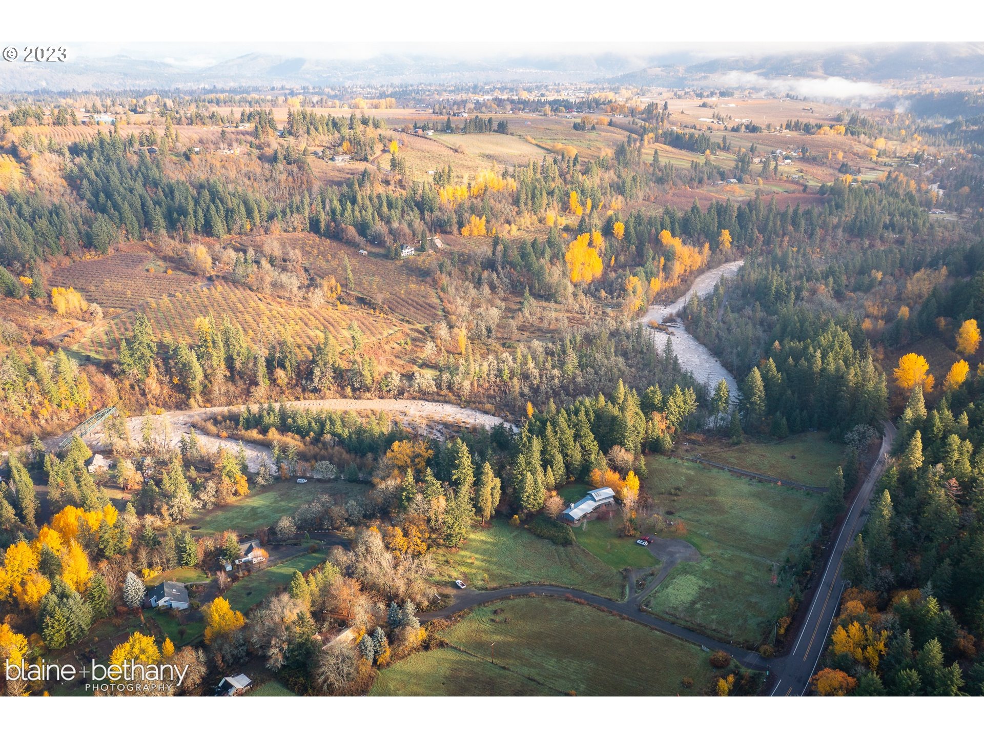 4460 Riverside Drive Hood River, OR 97031 - Photo 11 of 35 Gallery Image 11