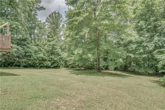 309 Lee Road Dickson, TN 37055 - Photo 17 of 20 Park-Like BackYard