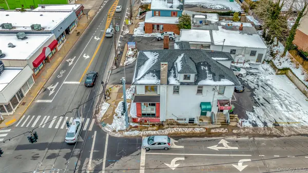 $2,900 | 1500 Main Street, Port Jefferson, NY 11777