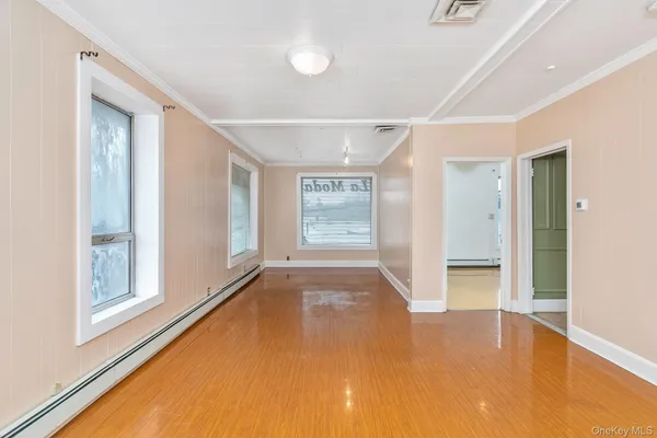 $2,900 | 1500 Main Street, Port Jefferson, NY 11777