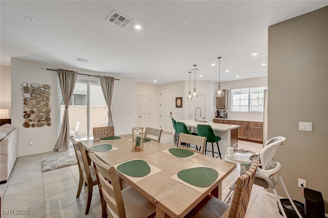 8035 Skye Foxx Street Las Vegas, NV 89166 - Photo 9 of 38