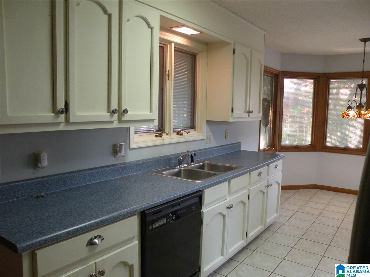 1820 Pleasant Ridge Drive Sylacauga, AL 35150 - Photo 10 of 33