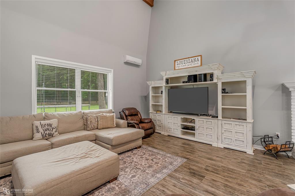 782 Winfield Road Princeton, LA 71067 - Photo 10 of 37