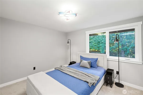 $1,299,999 | 28030 185th Place Southeast, Kent, WA 98042