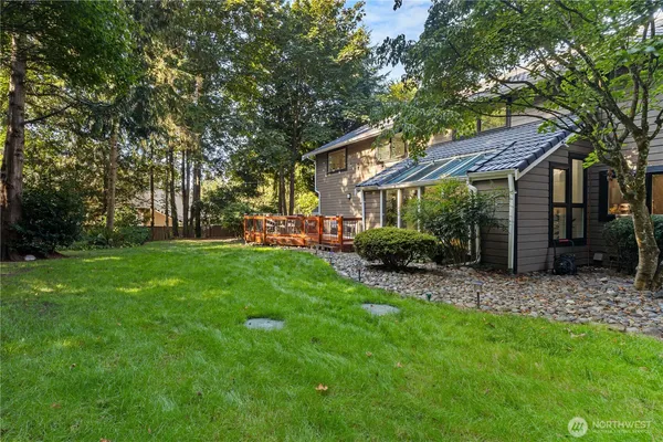 $1,299,999 | 28030 185th Place Southeast, Kent, WA 98042