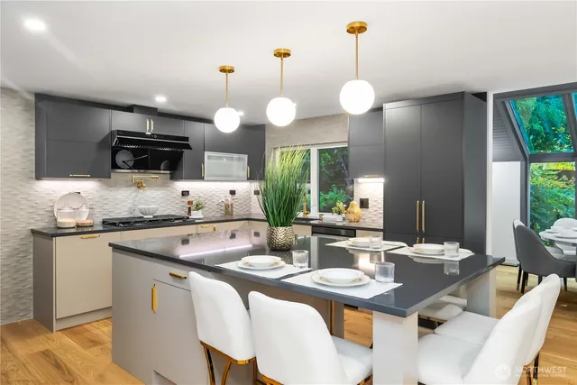 $1,350,000 | 28030 185th Place Southeast, Kent, WA 98042