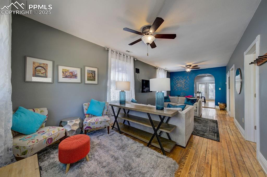 417 East Caramillo Street Colorado Springs, CO 80907 - Photo 10 of 27