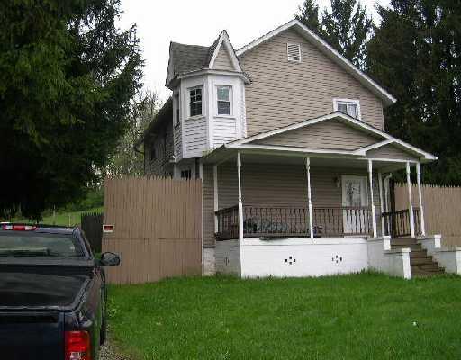 848 Schenley Road Leechburg, PA 15656 - Photo 1 of 6 Exterior Front.