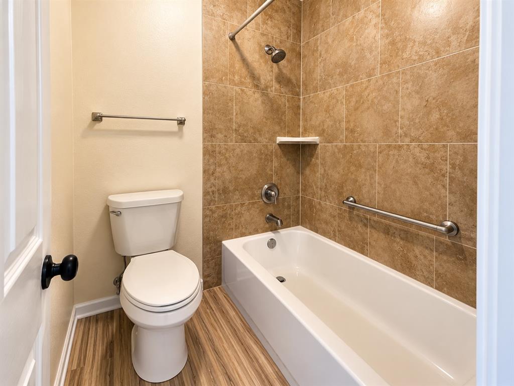 12484 Abrams Road, Unit 2326 Dallas, TX 75243 - Photo 9 of 11 Gallery Image 9