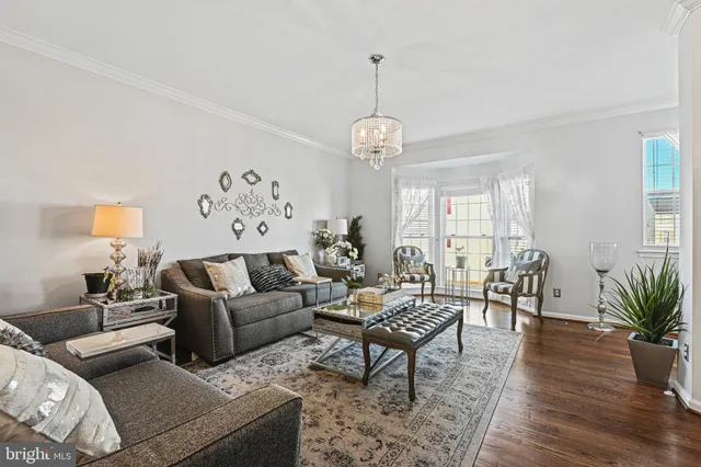 $3,300 | 41881 Precious Square, Aldie, VA 20105