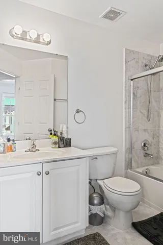 $3,300 | 41881 Precious Square, Aldie, VA 20105