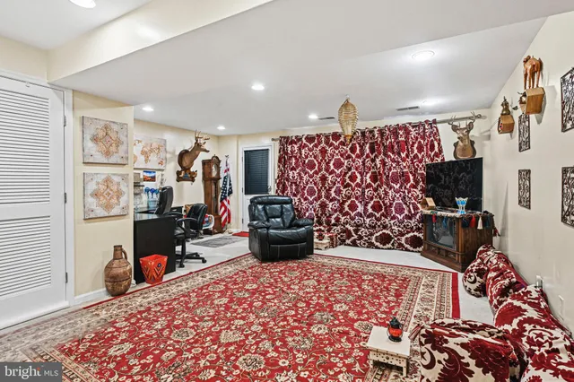 $3,300 | 41881 Precious Square, Aldie, VA 20105