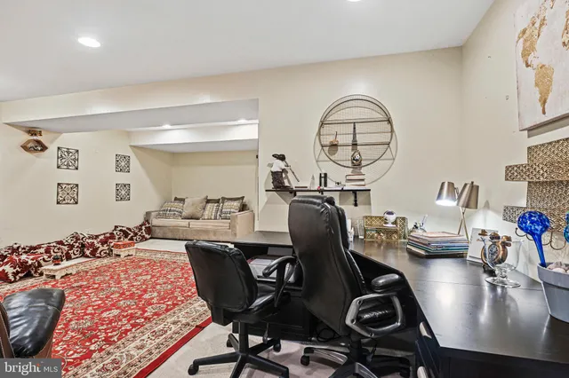 $3,300 | 41881 Precious Square, Aldie, VA 20105