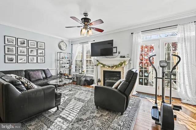 $3,300 | 41881 Precious Square, Aldie, VA 20105