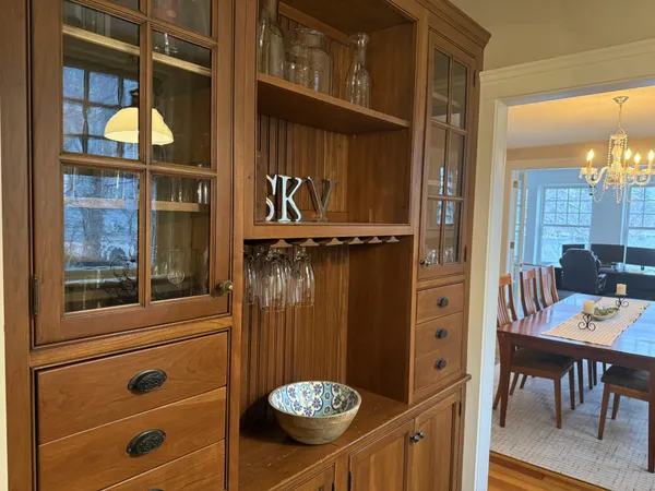 $10,000 | 15 Lake Avenue, Sunapee, NH 03782