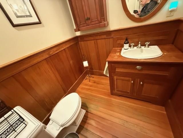 15 Lake Avenue Sunapee, NH 03782 - Photo 31 of 41