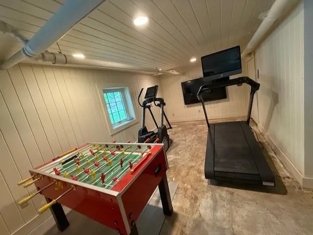 $10,000 | 15 Lake Avenue, Sunapee, NH 03782