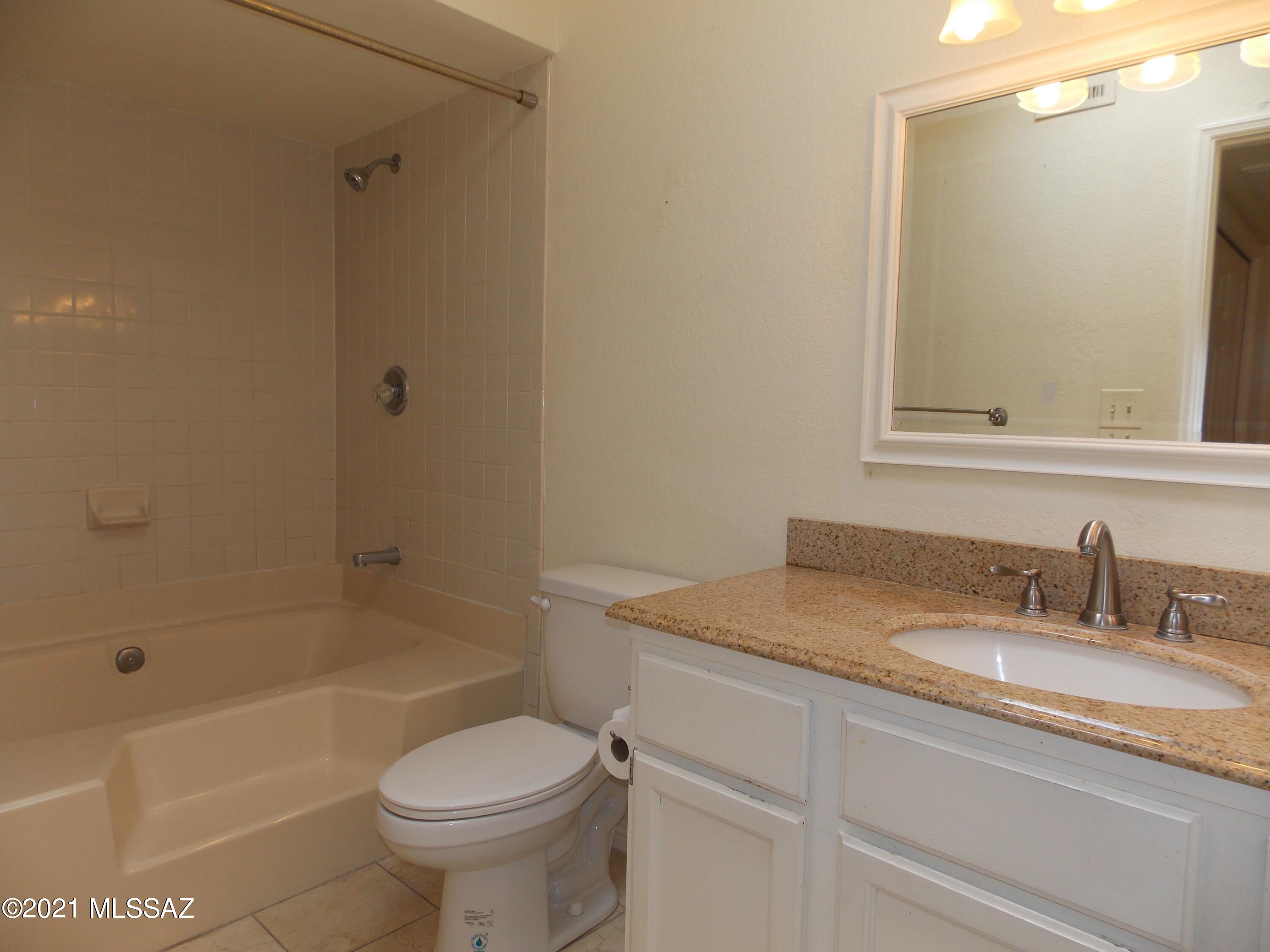 5500 North Valley View Road, Unit 218 Tucson, AZ 85718 - Photo 9 of 14