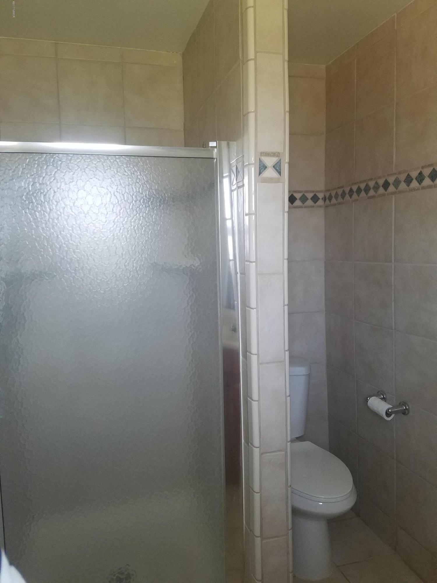 4064 Rigel Avenue Lompoc, CA 93436 - Photo 10 of 28 Bottom Master bath 2