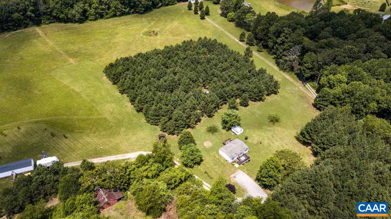 1623 A South Constitution Route Dillwyn, VA 23936 - Photo 4 of 8 Gallery Image 4