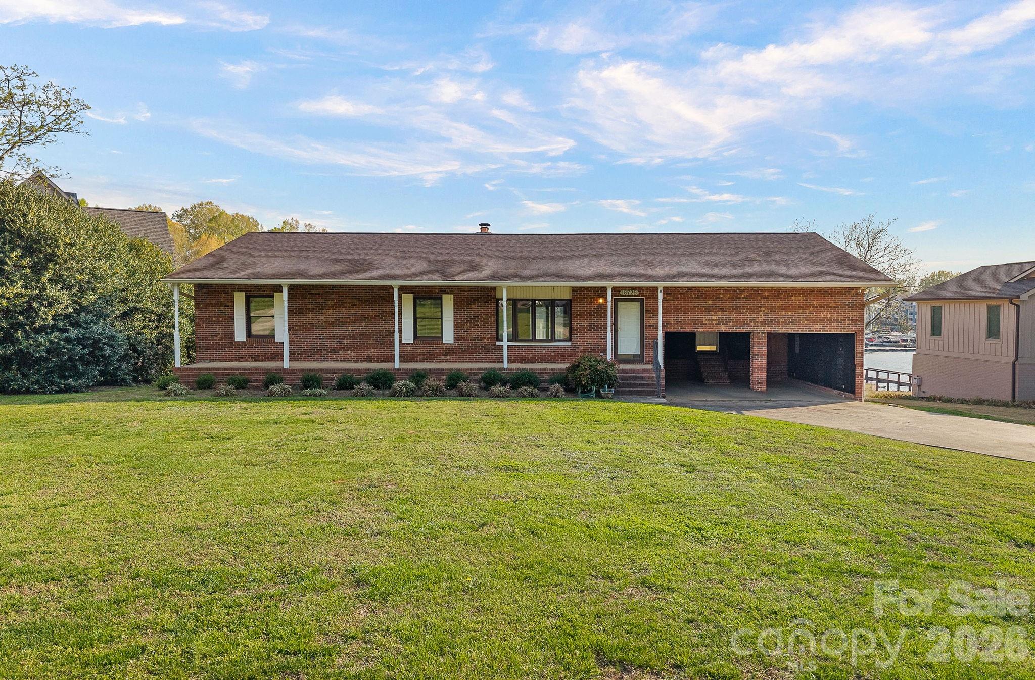 18726 Bluff Point Road Cornelius, NC 28031 - Photo 23 of 35