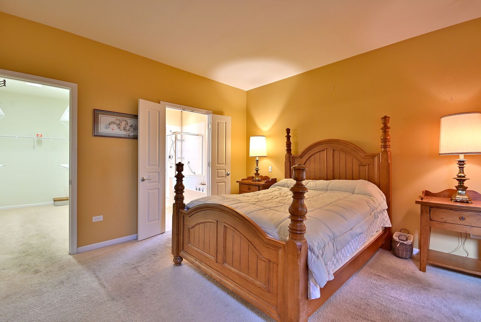 2832 Beacon Point Circle Elgin, IL 60124 - Photo 21 of 36 a bedroom with a bed and a lamp