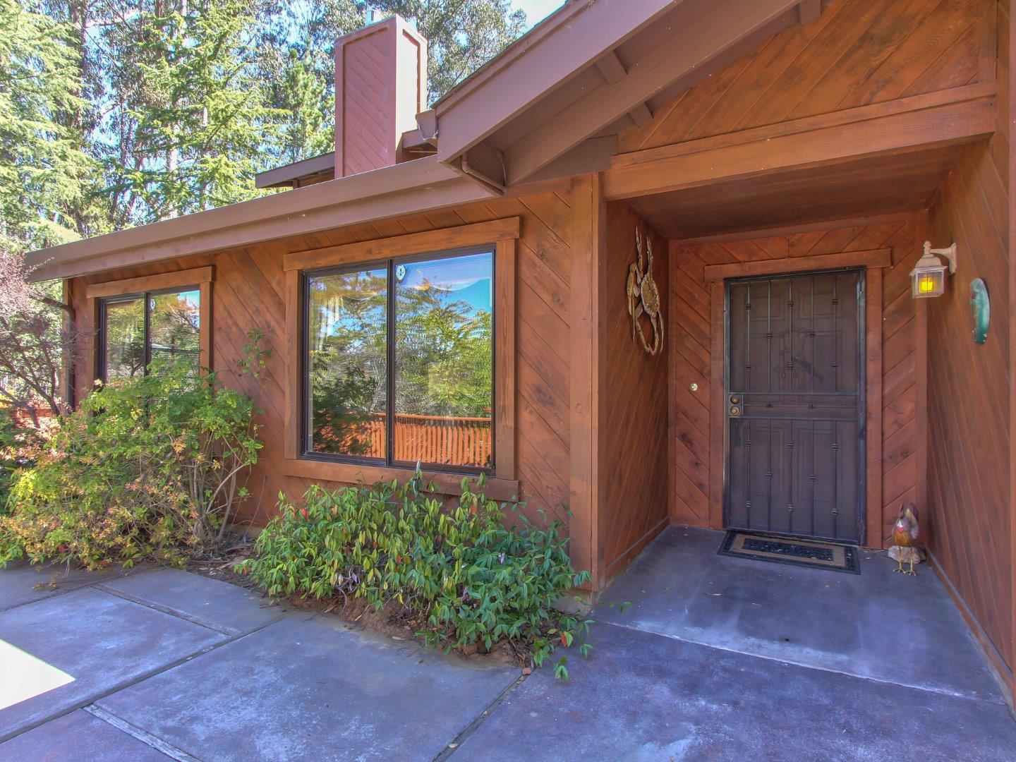 192 Echo Valley Road Salinas, CA 93907 - Photo 3 of 33 Gallery Image 3