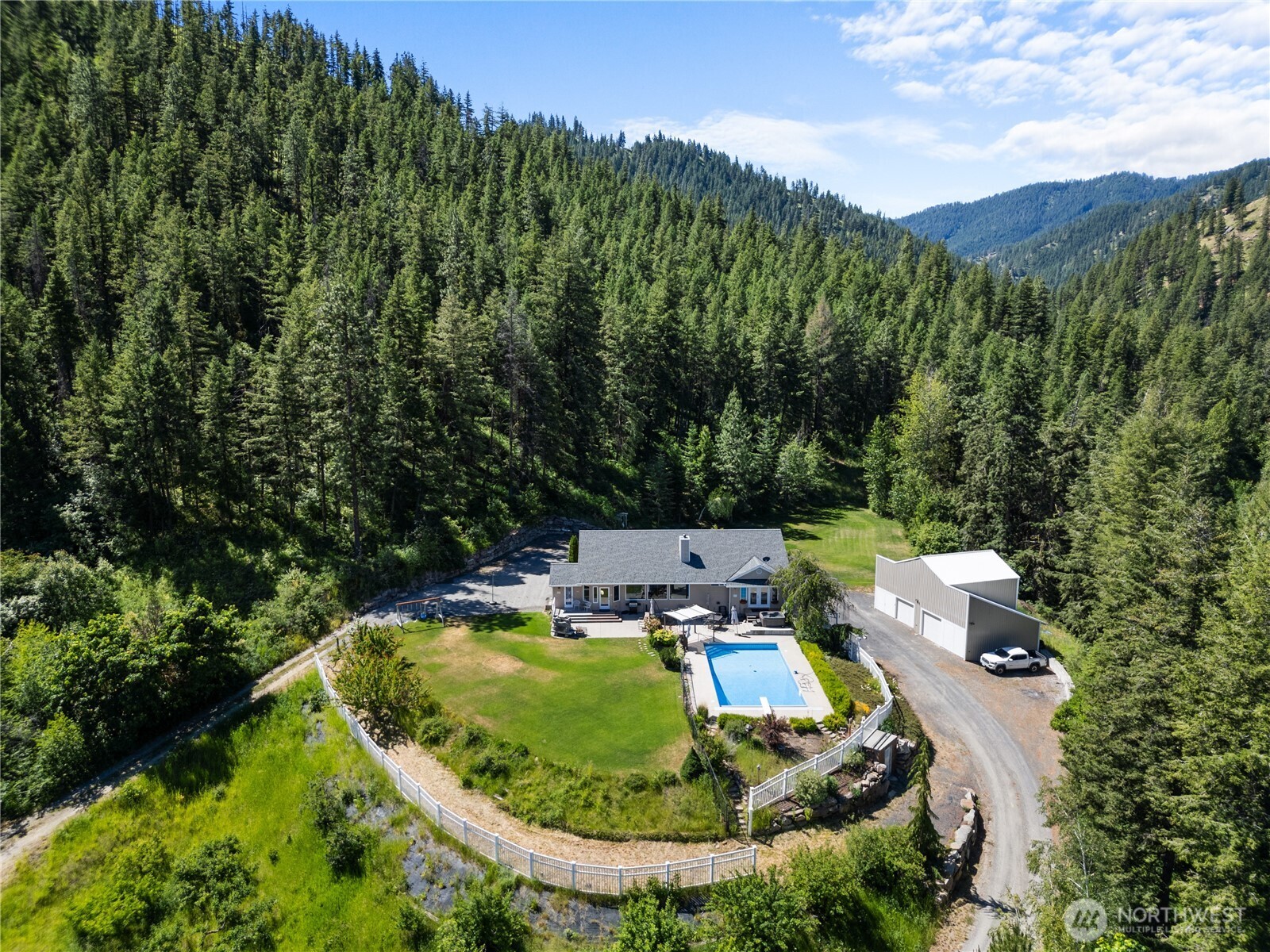1395 Mission Creek Road Cashmere, WA 98815 - Photo 3 of 32