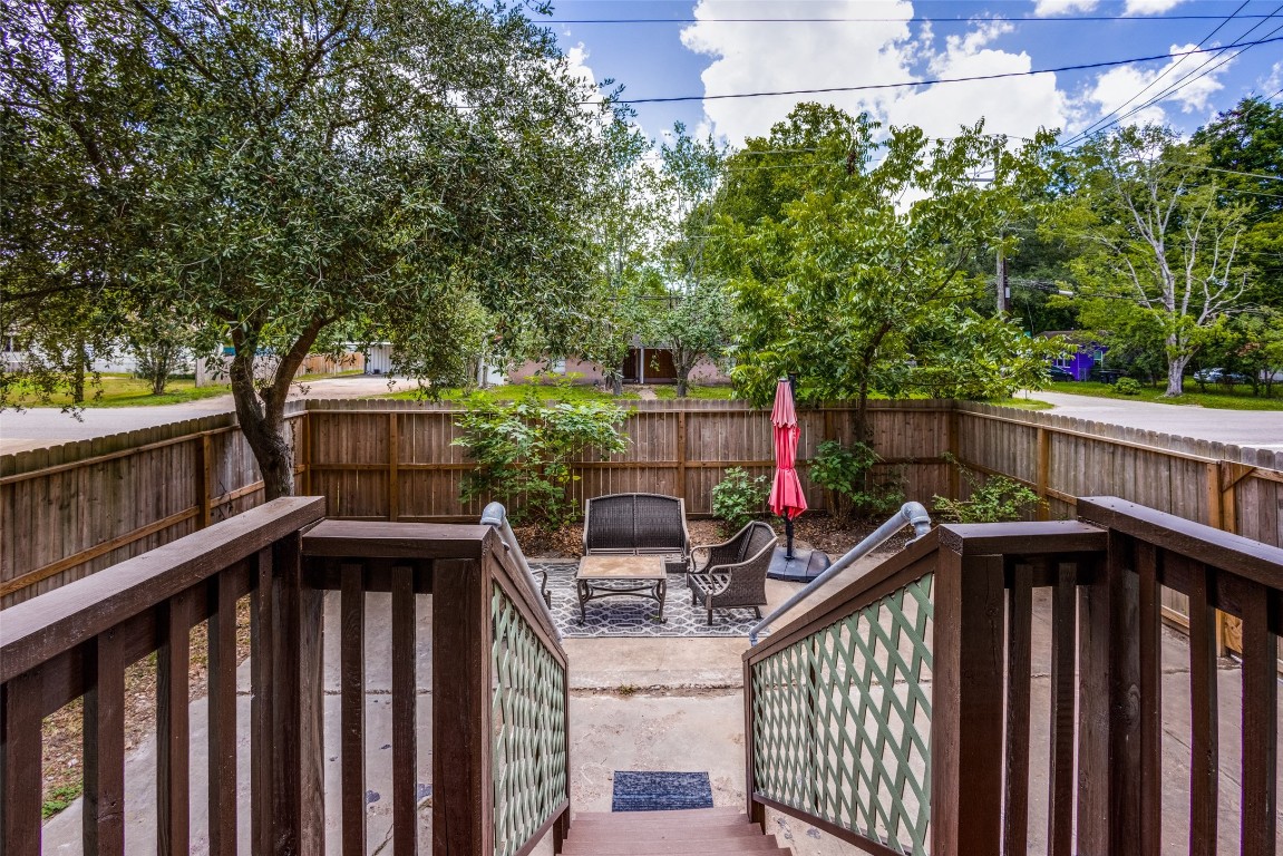 1200 West Phillips Street Alvin, TX 77511 - Photo 24 of 31 a view of street from balcony