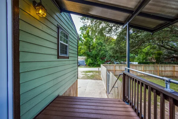 $1,500 | 1200 West Phillips Street, Alvin, TX 77511