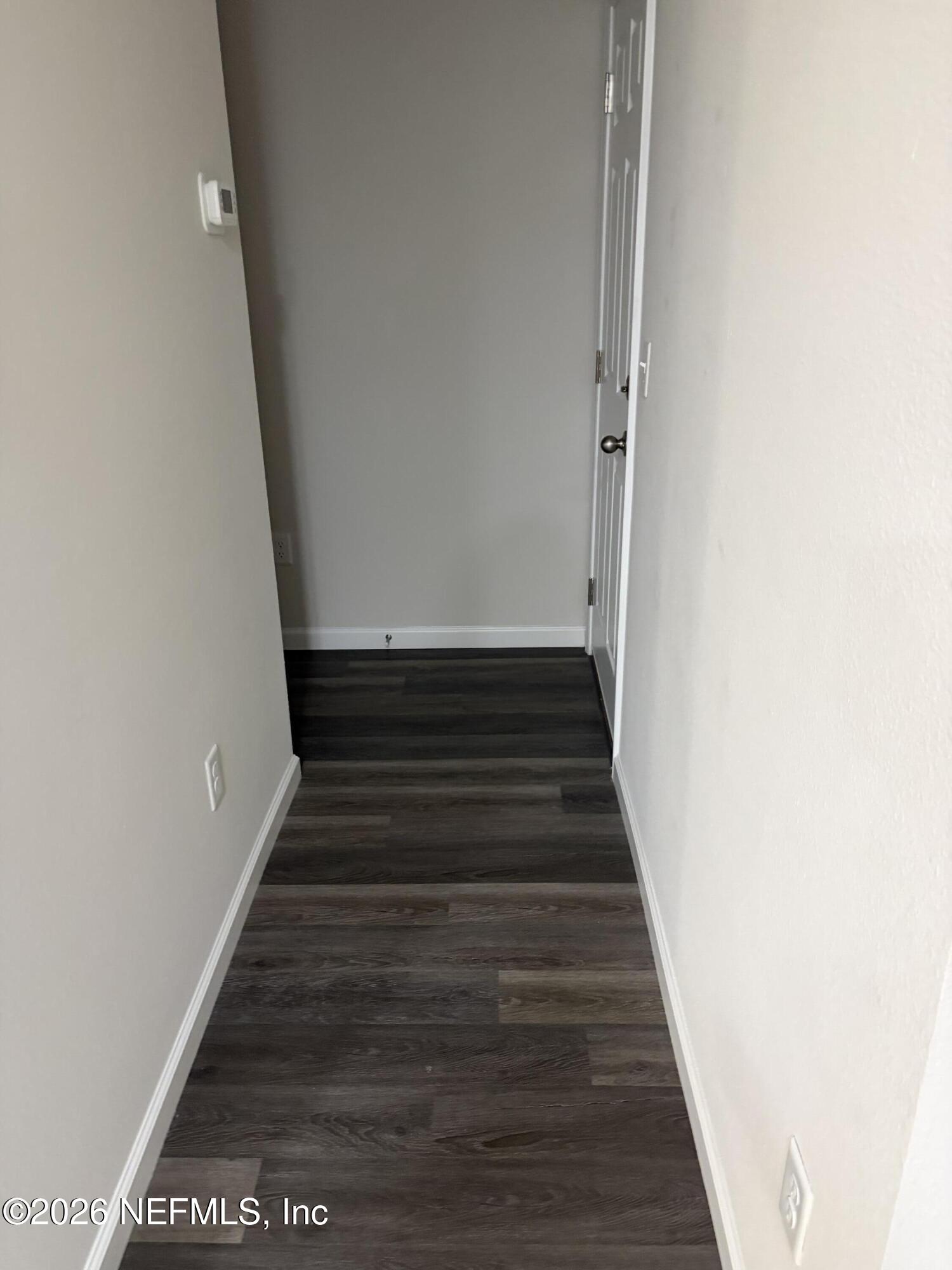 2783 Larsen Road Jacksonville, FL 32207 - Photo 7 of 13 Vinyl flooring
