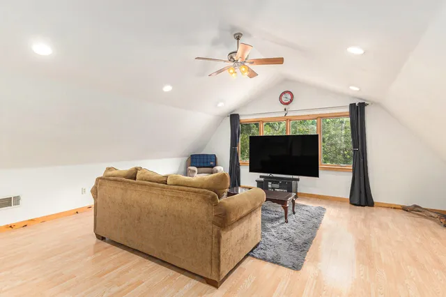 $685,000 | 4624 132nd Avenue, Hamilton, MI 49419