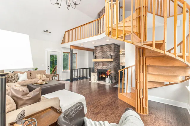 $685,000 | 4624 132nd Avenue, Hamilton, MI 49419