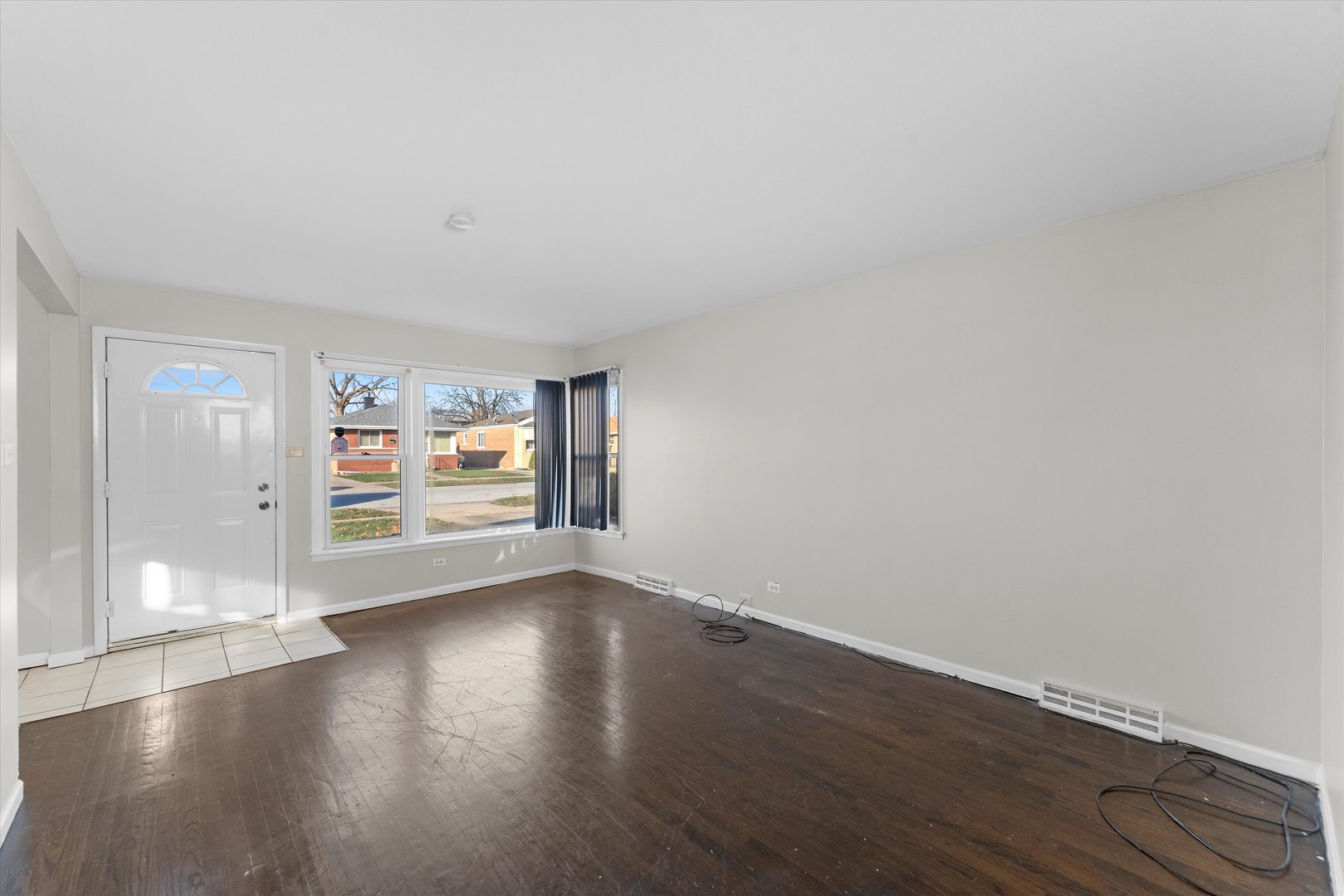 315 Oglesby Avenue Calumet City, IL 60409 - Photo 2 of 21