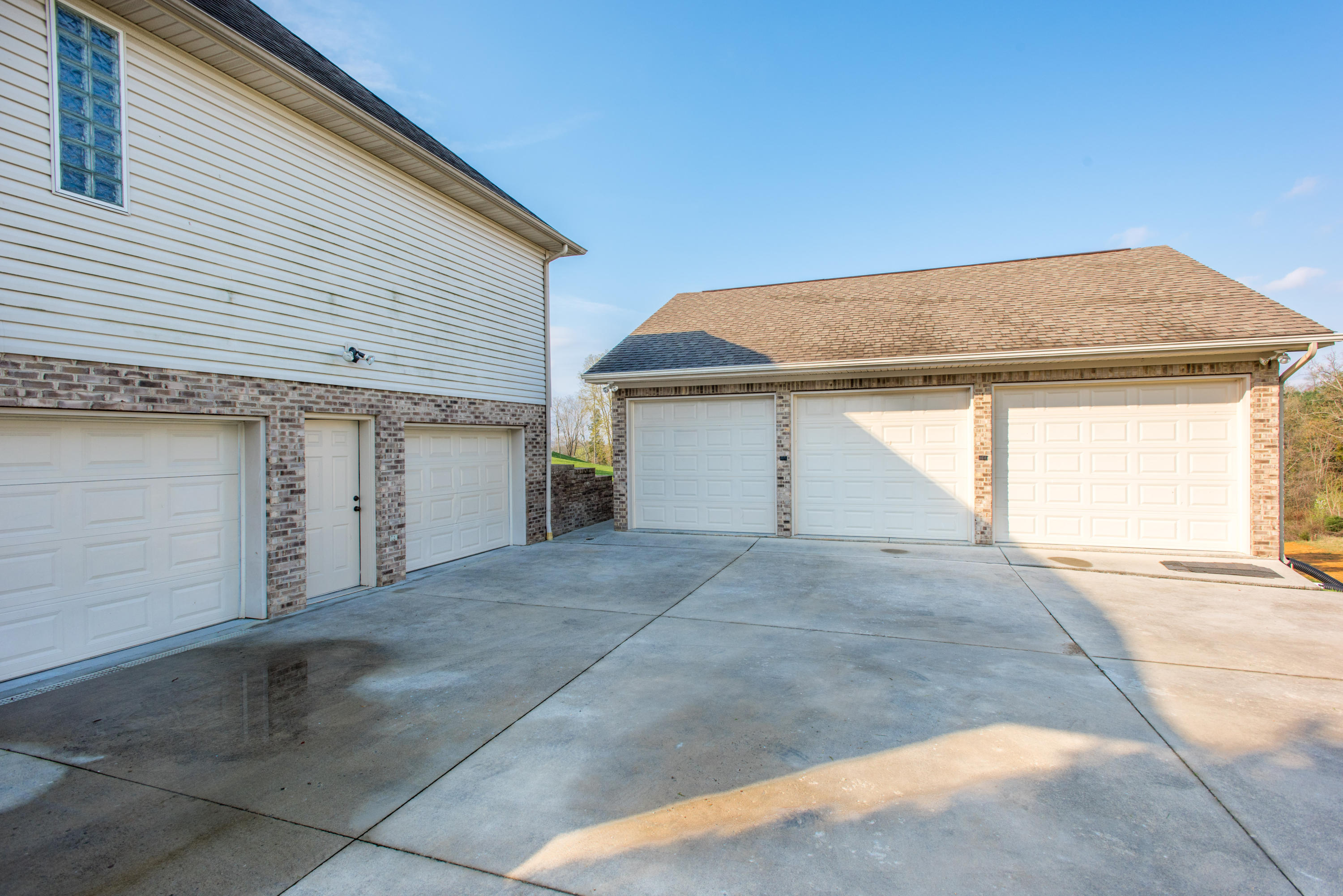 7907 Griffith Road Knoxville, TN 37938 - Photo 6 of 33 7907 Griffith-007