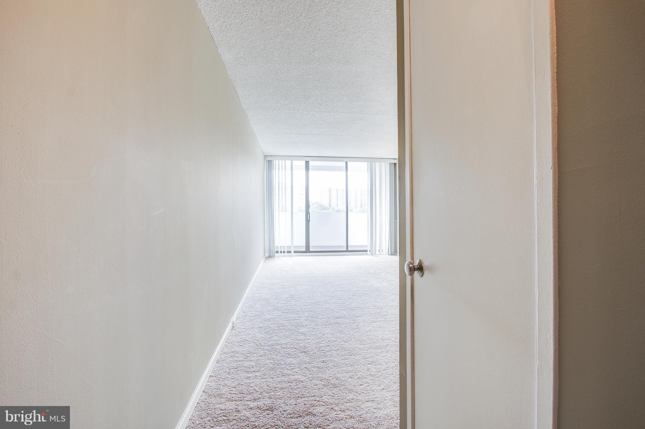 5911 Edsall Road, Unit 902 Alexandria, VA 22304 - Photo 7 of 26 view of room with window