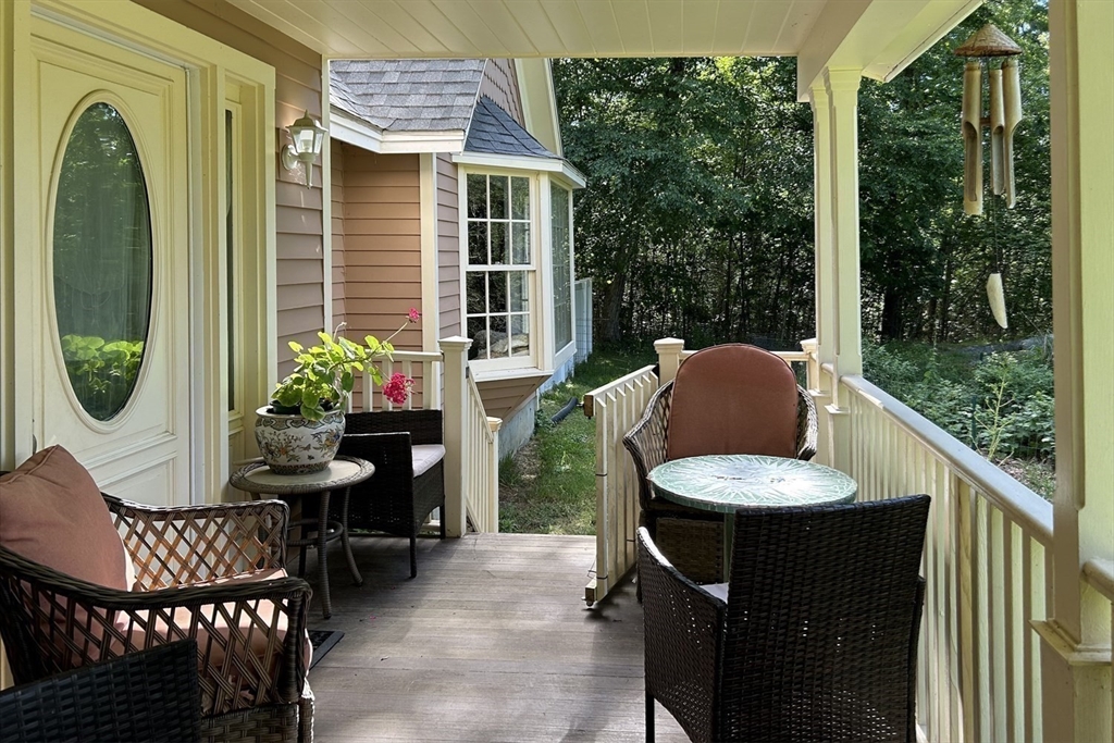 537 W Road Ashfield, MA 01330 - Photo 6 of 39