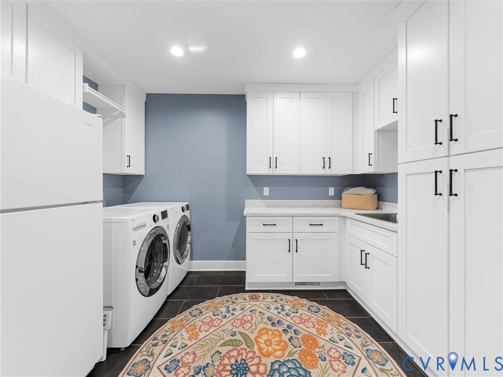1887 Sheppard Town Road Crozier, VA 23039 - Photo 18 of 98 Laundry Room w/ Sink