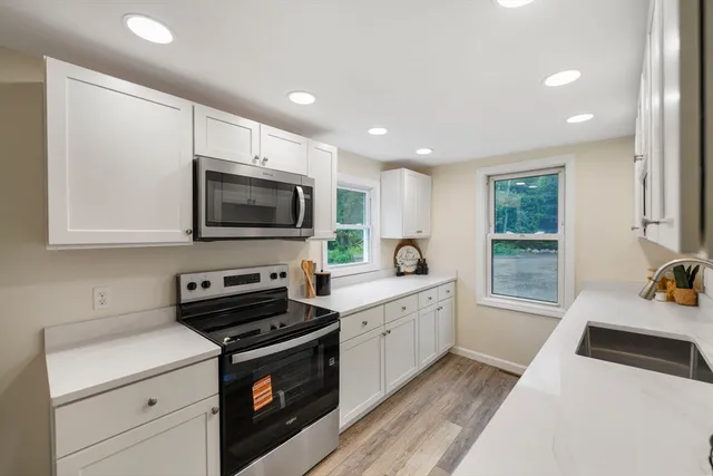 $3,000 | 1030 Oak Street, North Dighton, MA 02764