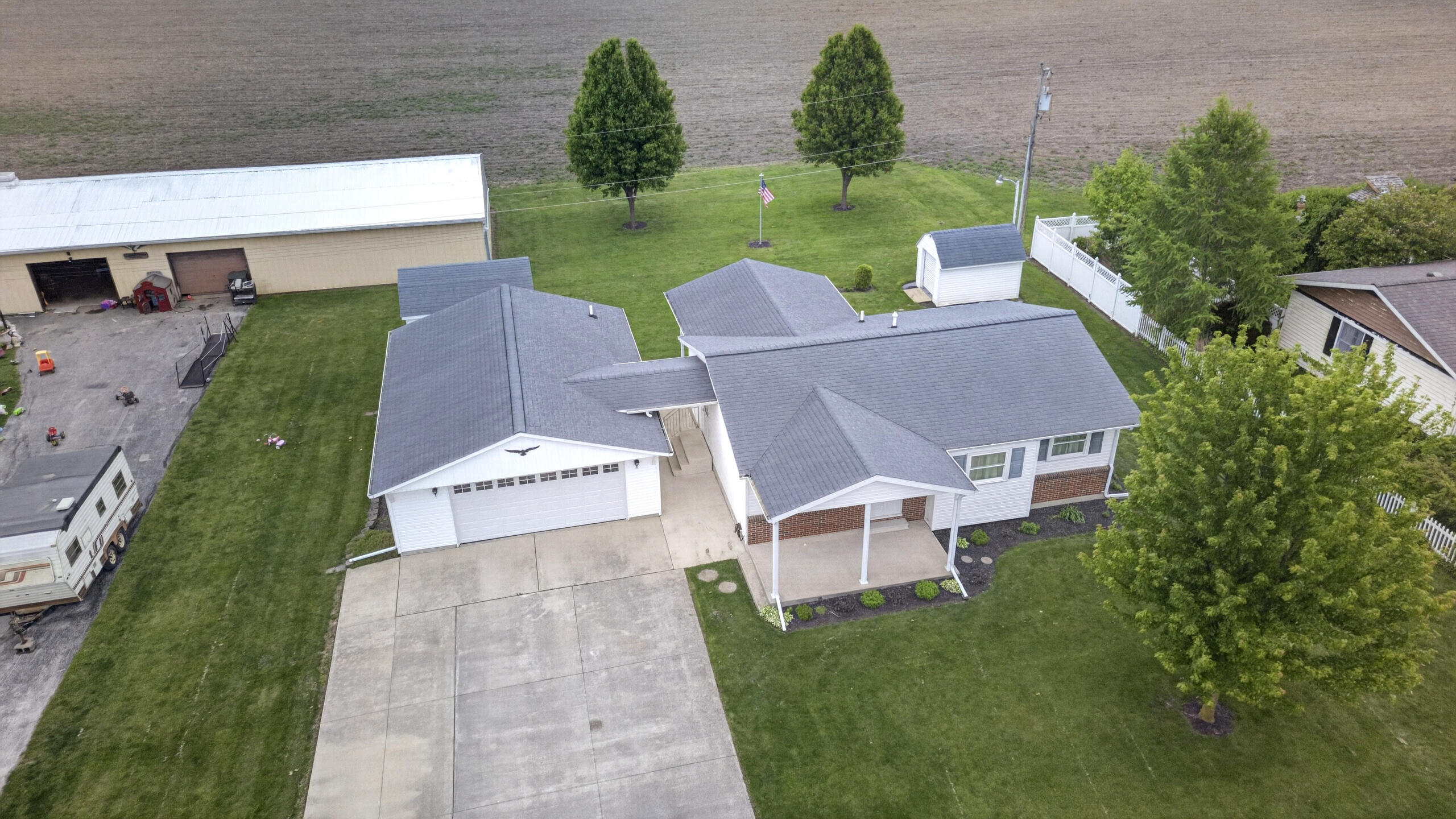 6061 Nagy Road Celina, OH 45822 - Photo 5 of 54