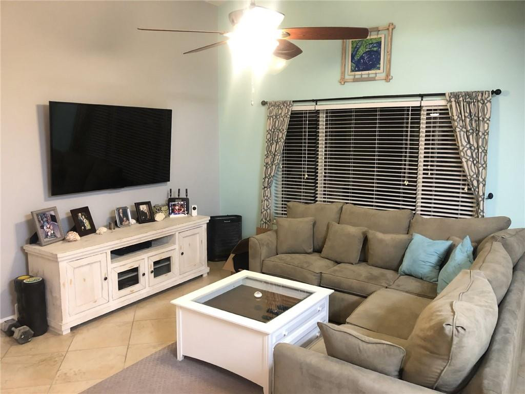 2534 Southeast Springtree Place Stuart, FL 34997 - Photo 13 of 20 Photo 13