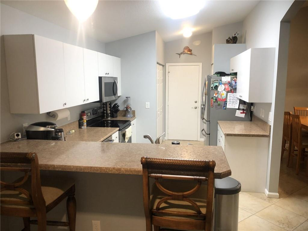 2534 Southeast Springtree Place Stuart, FL 34997 - Photo 10 of 20 Photo 10