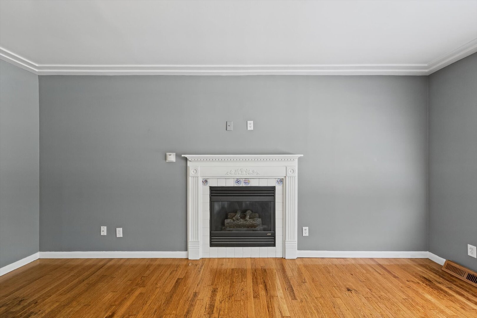 2210 East Perkins Road Urbana, IL 61802 - Photo 8 of 37 Gallery Image 8