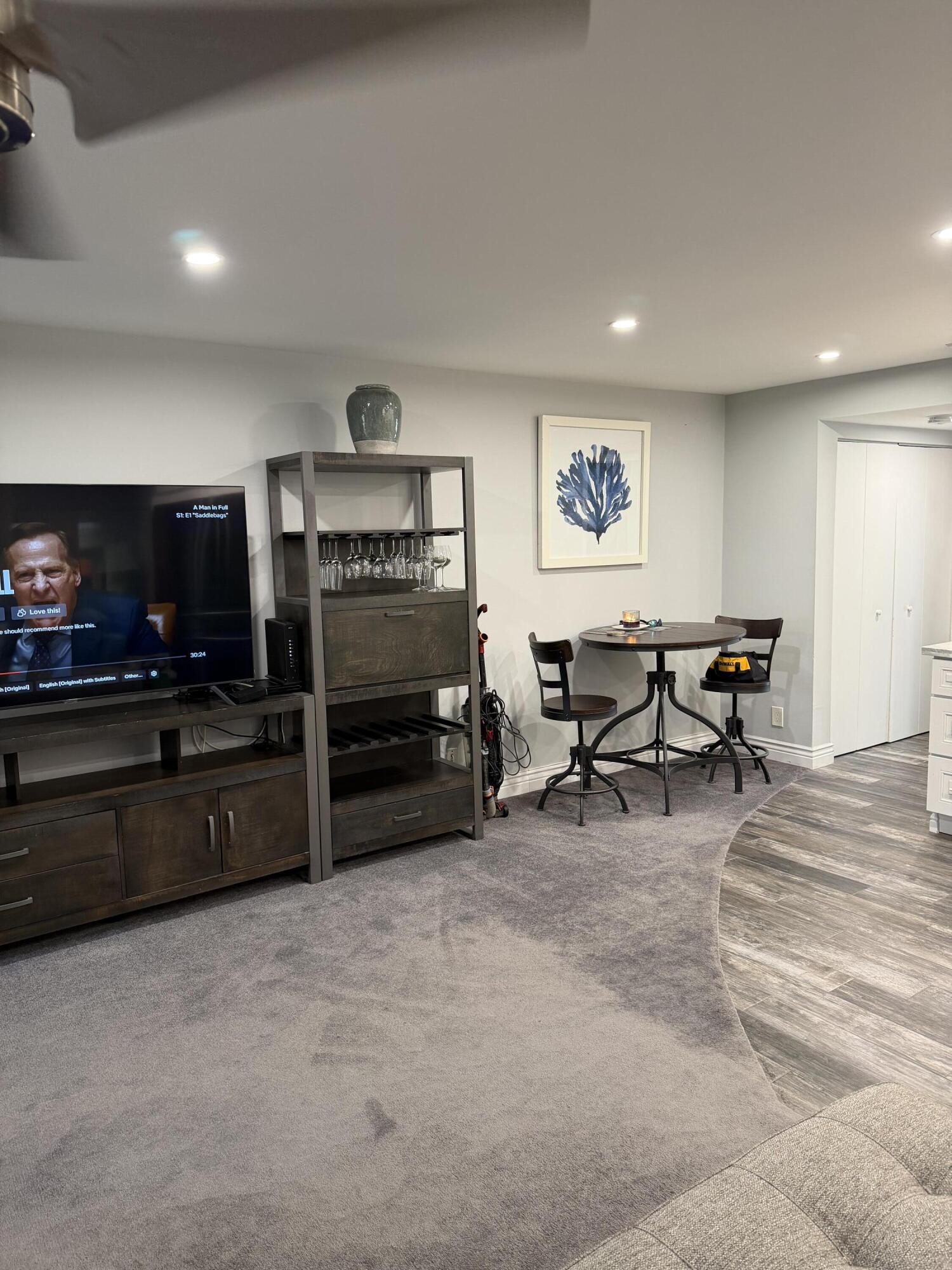 387 Mansfield I Boca Raton, FL 33434 - Photo 11 of 26 IMG_0842