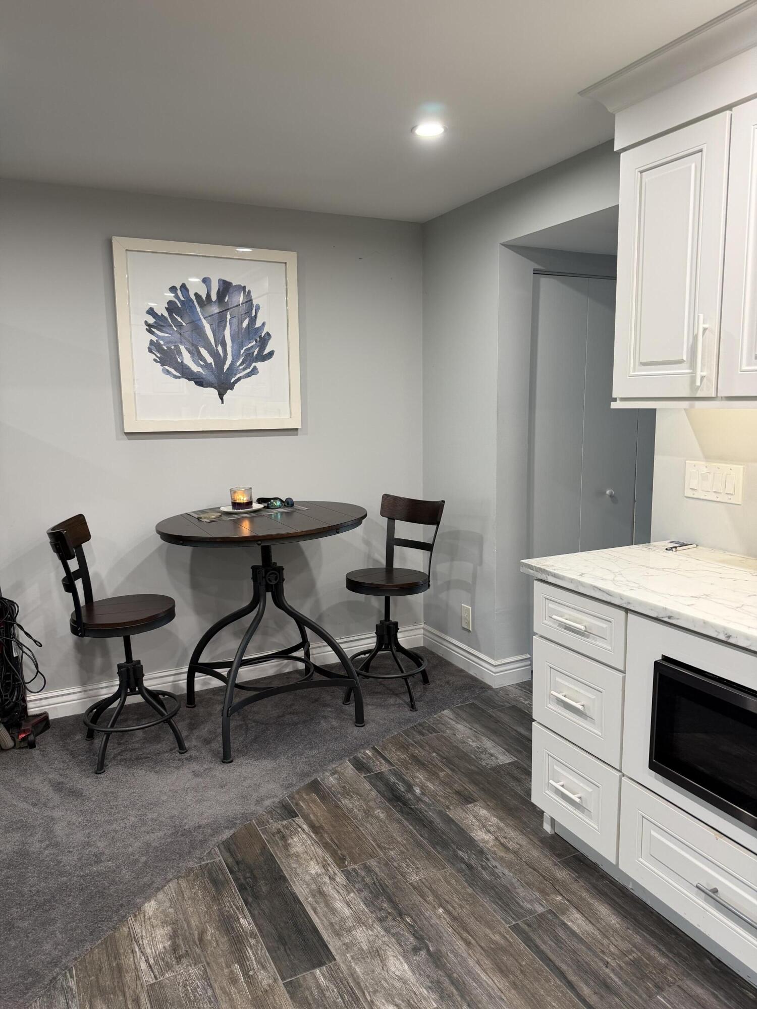 387 Mansfield I Boca Raton, FL 33434 - Photo 8 of 26 IMG_0853