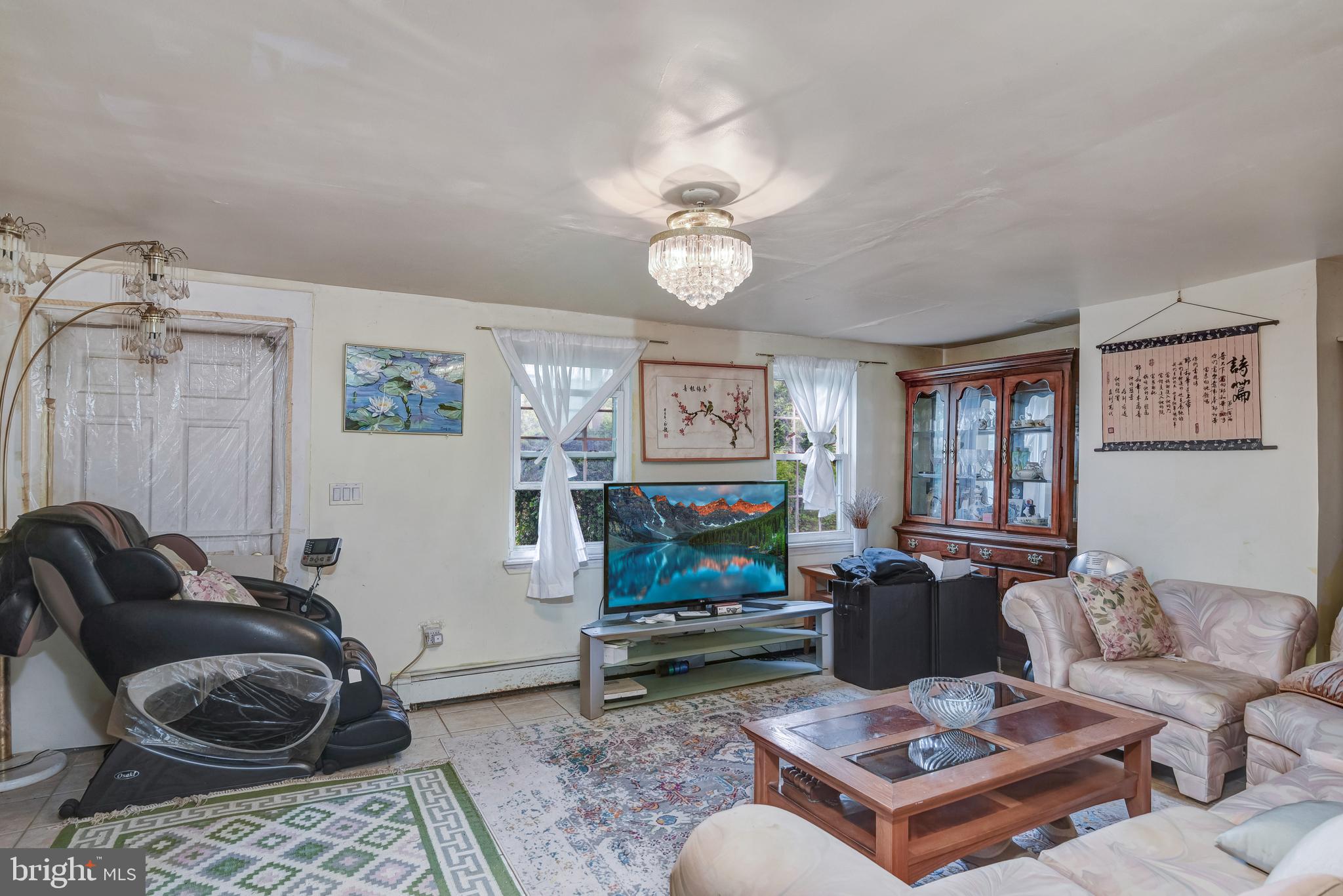 362 Etra Road Hightstown, NJ 08520 - Photo 8 of 18
