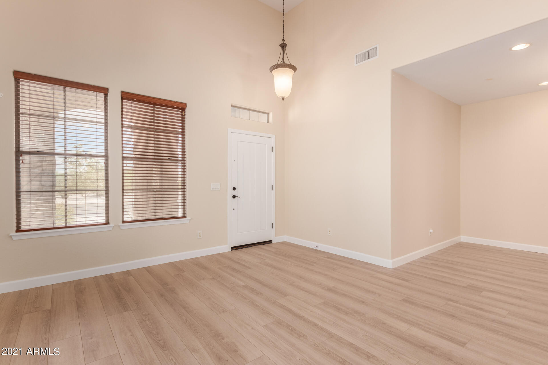 18467 Verdin Road Goodyear, AZ 85338 - Photo 4 of 43 04 Verdin 18467